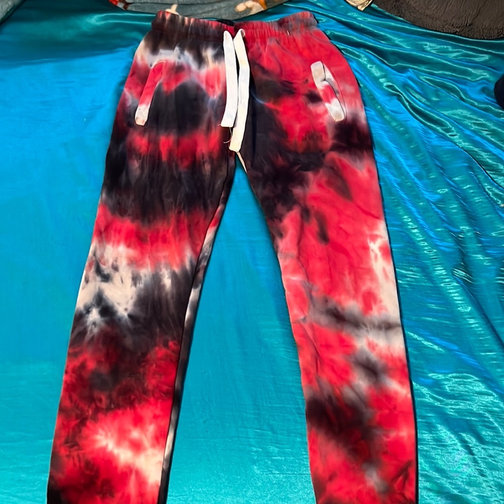 Brand B Free size medium